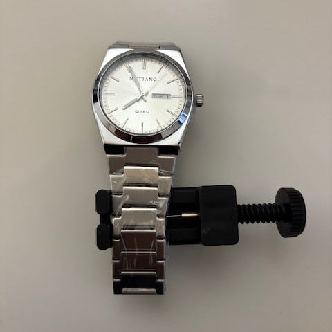 Montre à aiguille élégante + Outil d'ajustement